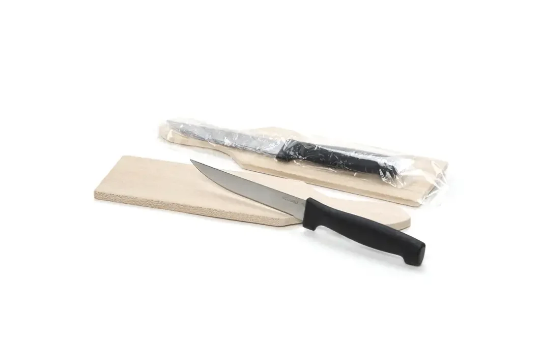 Tabla de embutido con cuchillo
